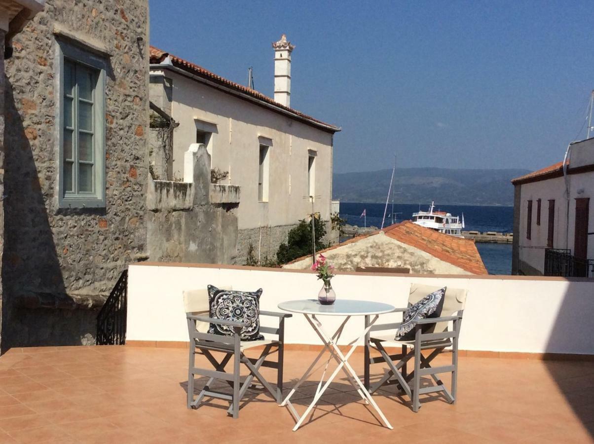 Appartement Astraea à Hydra  Extérieur photo