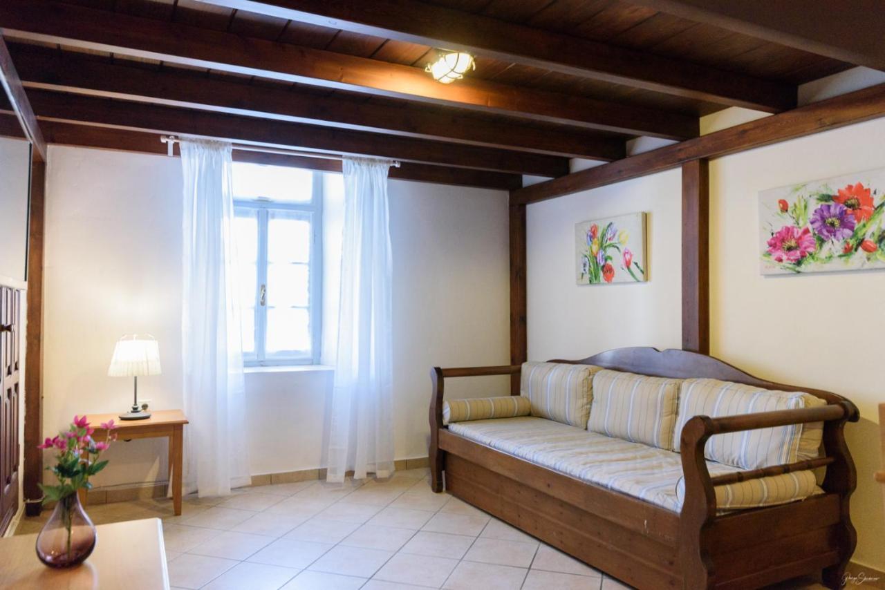 Appartement Astraea à Hydra  Extérieur photo